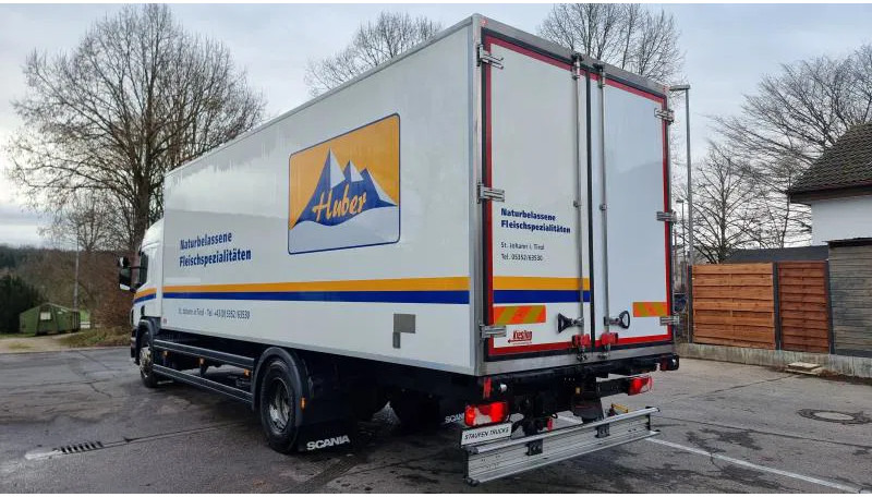 Scania P360 4X2 Fleisch Rohrbahnen Carrier Vector 1550 - Külmutiga veoauto: pilt 4 Scania P360 4X2 Fleisch Rohrbahnen Carrier Vector 1550 - Külmutiga veoauto: pilt 4