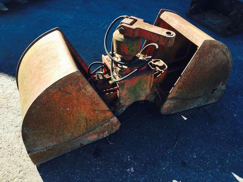 Camion avec rotator - coquilles 500mm reprise - ouverture 1500mm - Haarats: pilt 1 Camion avec rotator - coquilles 500mm reprise - ouverture 1500mm - Haarats: pilt 1