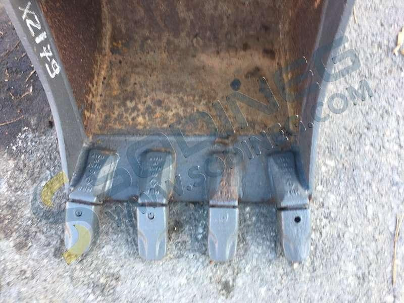 VOLVO 390mm - attache VOLVO 1,5 Tonnes - Ekskavaatori kopp - Ehitusmasinad: pilt 2 VOLVO 390mm - attache VOLVO 1,5 Tonnes - Ekskavaatori kopp - Ehitusmasinad: pilt 2