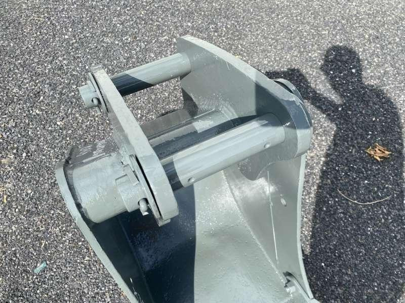 VOLVO BL71 - 450mm - Ekskavaatori kopp - Ehitusmasinad: pilt 4 VOLVO BL71 - 450mm - Ekskavaatori kopp - Ehitusmasinad: pilt 4