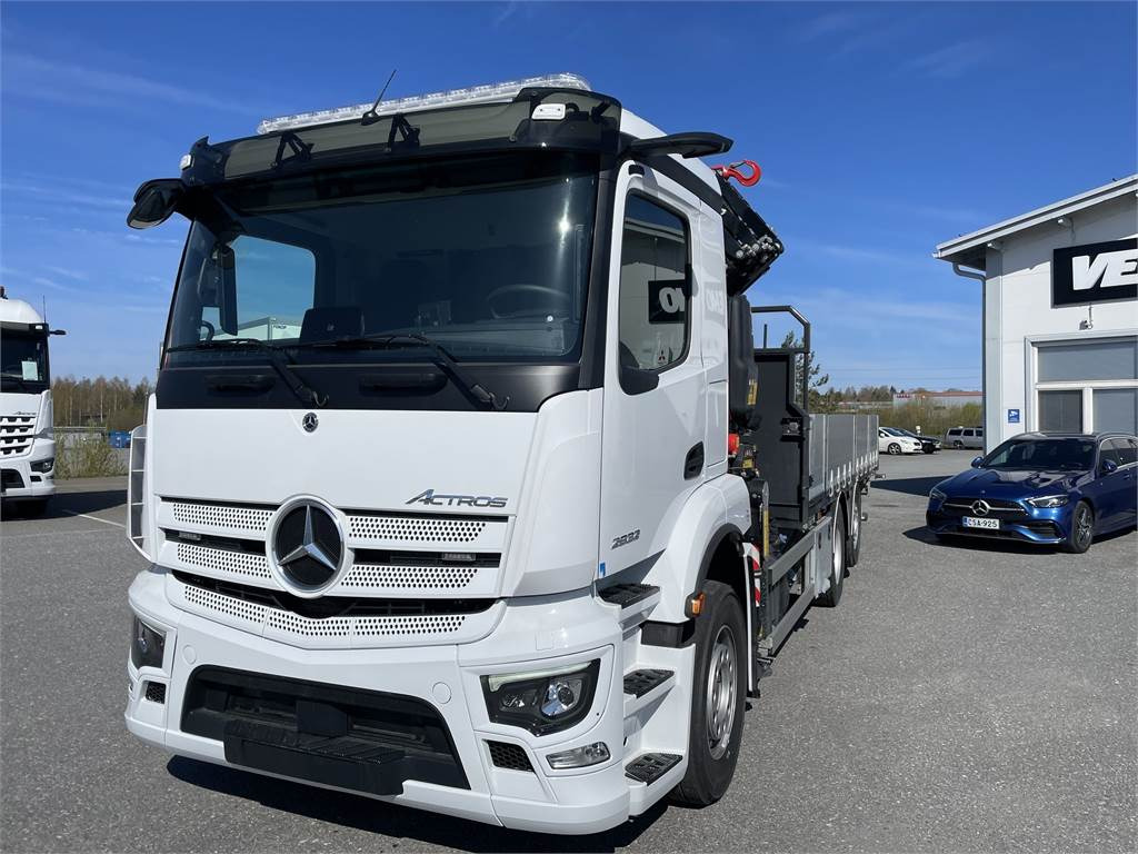 Mercedes-Benz ACTROS 2532L 6x2 - Kraanaga veoauto: pilt 1 Mercedes-Benz ACTROS 2532L 6x2 - Kraanaga veoauto: pilt 1