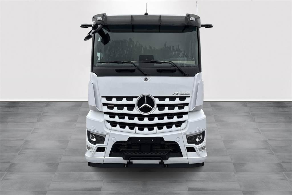 Mercedes-Benz AROCS 3253L Nosturi+koukkulaite UUSIAUTO - Kraanaga veoauto: pilt 2 Mercedes-Benz AROCS 3253L Nosturi+koukkulaite UUSIAUTO - Kraanaga veoauto: pilt 2