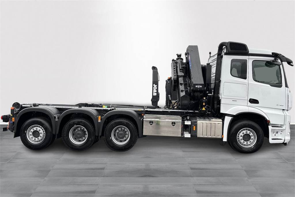 Mercedes-Benz AROCS 3253L Nosturi+koukkulaite UUSIAUTO - Kraanaga veoauto: pilt 4 Mercedes-Benz AROCS 3253L Nosturi+koukkulaite UUSIAUTO - Kraanaga veoauto: pilt 4