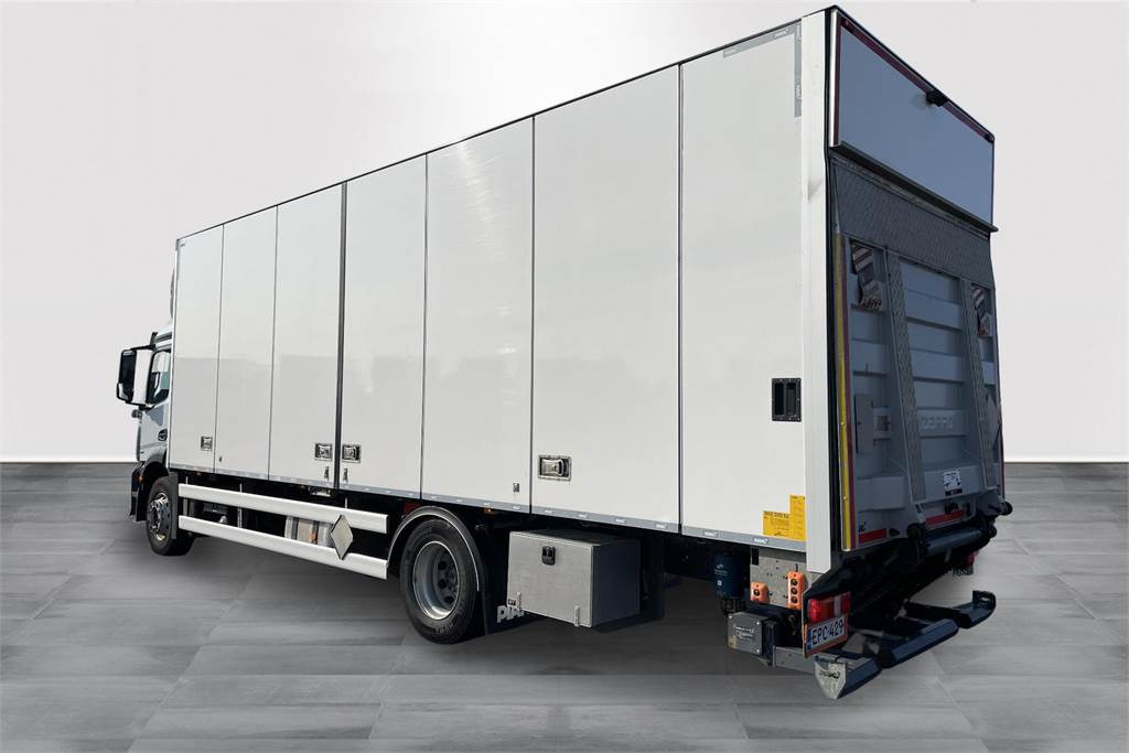 Mercedes-Benz Actros 1827 4x2 8,7m umpikori+PL nostin - Isotermiline furgoon: pilt 4 Mercedes-Benz Actros 1827 4x2 8,7m umpikori+PL nostin - Isotermiline furgoon: pilt 4