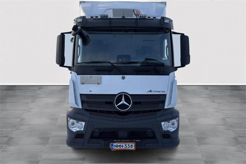 Mercedes-Benz Actros 1827L 8,7m Ksa Umpikori - Kasti veoauto: pilt 2 Mercedes-Benz Actros 1827L 8,7m Ksa Umpikori - Kasti veoauto: pilt 2