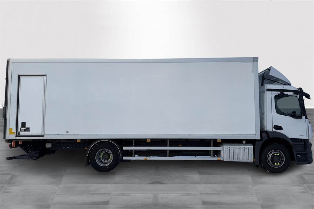 Mercedes-Benz Actros 1827L 8,7m Ksa Umpikori - Kasti veoauto: pilt 4 Mercedes-Benz Actros 1827L 8,7m Ksa Umpikori - Kasti veoauto: pilt 4