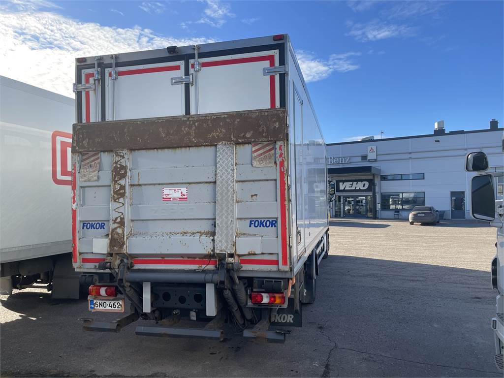 Mercedes-Benz Antos 1830L FRC kakslämpökori + PL-Nostin - Isotermiline furgoon: pilt 3 Mercedes-Benz Antos 1830L FRC kakslämpökori + PL-Nostin - Isotermiline furgoon: pilt 3
