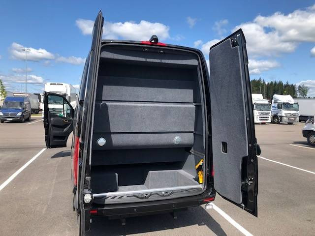 Mercedes-Benz Sprinter 519 CDI - Väikebuss, Mikrobuss: pilt 4 Mercedes-Benz Sprinter 519 CDI - Väikebuss, Mikrobuss: pilt 4