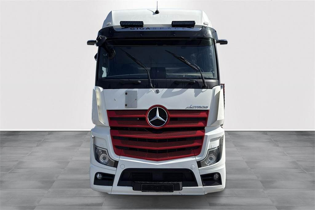 Mercedes-Benz ACTROS 2551LS 6x2/4 Väliteli - Sadulveok: pilt 3 Mercedes-Benz ACTROS 2551LS 6x2/4 Väliteli - Sadulveok: pilt 3