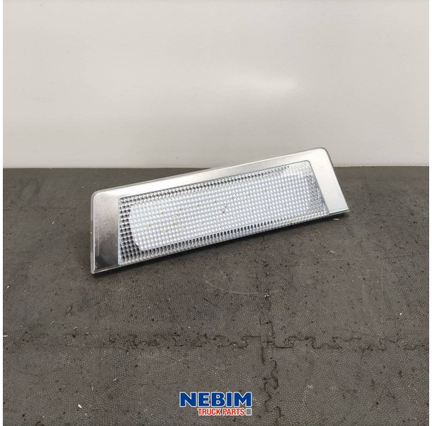 Renault Renault - 7482292232 - Lamp L/R hemel - Varuosa - Veoauto: pilt 1 Renault Renault - 7482292232 - Lamp L/R hemel - Varuosa - Veoauto: pilt 1