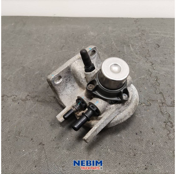 Volvo Volvo - 22556622 - Brandstoffilterhuis - Varuosa - Veoauto: pilt 1 Volvo Volvo - 22556622 - Brandstoffilterhuis - Varuosa - Veoauto: pilt 1