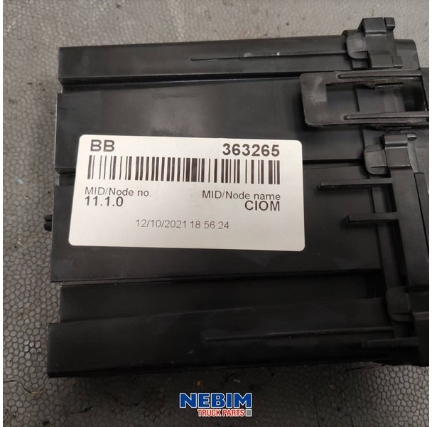 Volvo Volvo - 24064011 - Regeleenheid CIOM - Varuosa - Veoauto: pilt 4 Volvo Volvo - 24064011 - Regeleenheid CIOM - Varuosa - Veoauto: pilt 4