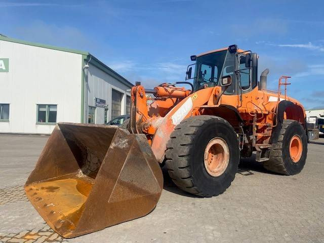Doosan DL 420 (12005350) - Rataslaadur: pilt 1 Doosan DL 420 (12005350) - Rataslaadur: pilt 1