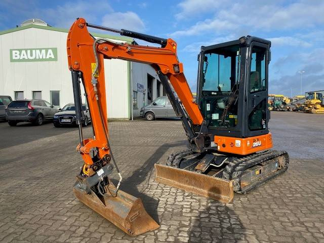 Hitachi ZX 26 U-6 MIETE / RENTAL (12002050) - Miniekskavaator: pilt 1 Hitachi ZX 26 U-6 MIETE / RENTAL (12002050) - Miniekskavaator: pilt 1