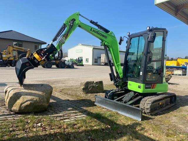 LIUGONG 9027 FE Electric, SW OQ 30 (12005252) - Miniekskavaator: pilt 1 LIUGONG 9027 FE Electric, SW OQ 30 (12005252) - Miniekskavaator: pilt 1