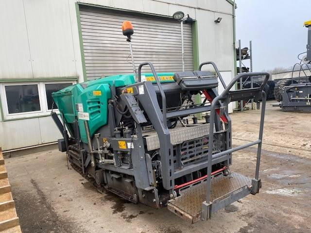 Vögele Super 800i MIETE / RENTAL (12001592) - Asfaldilaotur: pilt 5 Vögele Super 800i MIETE / RENTAL (12001592) - Asfaldilaotur: pilt 5