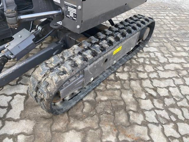 Miniekskavaator Volvo EC 18 E MIETE / RENTAL (12001764): pilt 13