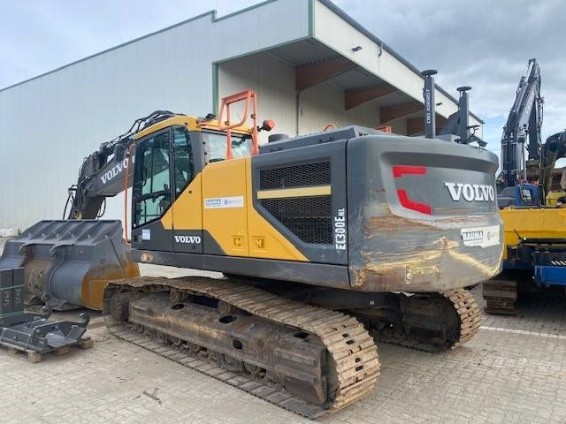Volvo EC 300 E NL MIETE / RENTAL (12001057) - Lintekskavaator: pilt 2 Volvo EC 300 E NL MIETE / RENTAL (12001057) - Lintekskavaator: pilt 2