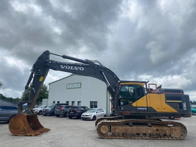Volvo EC 380 E L MIETE / RENTAL (12005484) - Lintekskavaator: pilt 2 Volvo EC 380 E L MIETE / RENTAL (12005484) - Lintekskavaator: pilt 2