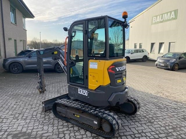 Volvo ECR 25 D MIETE / RENTAL (12001505) - Miniekskavaator: pilt 3 Volvo ECR 25 D MIETE / RENTAL (12001505) - Miniekskavaator: pilt 3
