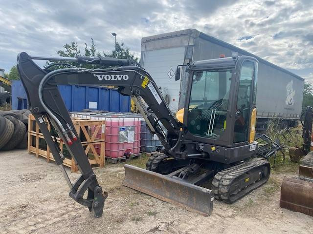 Volvo ECR 35 D MIETE / RENTAL (12001934) - Miniekskavaator: pilt 1 Volvo ECR 35 D MIETE / RENTAL (12001934) - Miniekskavaator: pilt 1