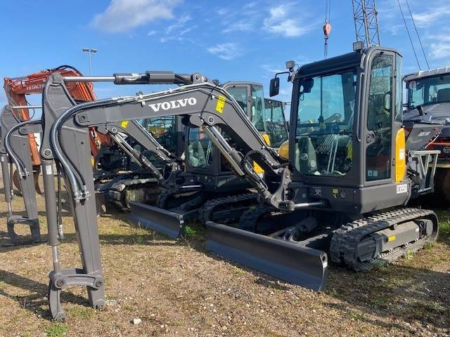 Volvo ECR 35 D MIETE / RENTAL (12002078) - Miniekskavaator: pilt 1 Volvo ECR 35 D MIETE / RENTAL (12002078) - Miniekskavaator: pilt 1