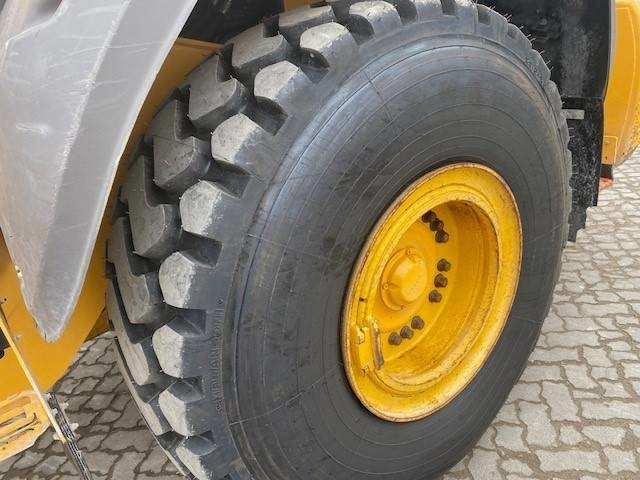 Rataslaadur Volvo L 120 H A/C, BSS, ZSA, 3. Kr., SW (12005212): pilt 9 Rataslaadur Volvo L 120 H A/C, BSS, ZSA, 3. Kr., SW (12005212): pilt 9