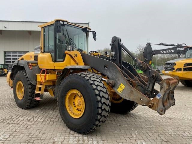 Rataslaadur Volvo L 120 H A/C, BSS, ZSA, 3. Kr., SW (12005212): pilt 6 Rataslaadur Volvo L 120 H A/C, BSS, ZSA, 3. Kr., SW (12005212): pilt 6