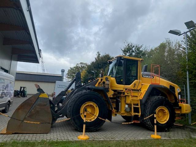 Volvo L 150 H MIETE / RENTAL (12005547) - Rataslaadur: pilt 1 Volvo L 150 H MIETE / RENTAL (12005547) - Rataslaadur: pilt 1