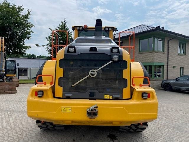 Volvo L 260 H 6.8 cbm MIETE / RENTAL (12002252) - Rataslaadur: pilt 3 Volvo L 260 H 6.8 cbm MIETE / RENTAL (12002252) - Rataslaadur: pilt 3