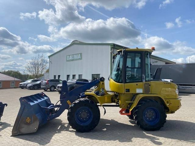 Volvo L 35 G MIETE / RENTAL (12002209) - Rataslaadur: pilt 1 Volvo L 35 G MIETE / RENTAL (12002209) - Rataslaadur: pilt 1
