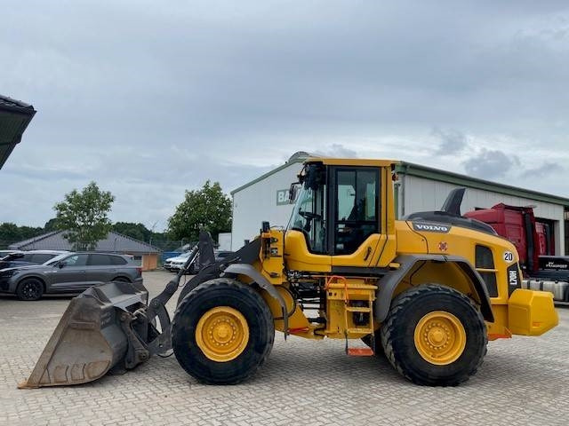 Volvo L 70 H MIETE / RENTAL (12005472) - Rataslaadur: pilt 2 Volvo L 70 H MIETE / RENTAL (12005472) - Rataslaadur: pilt 2