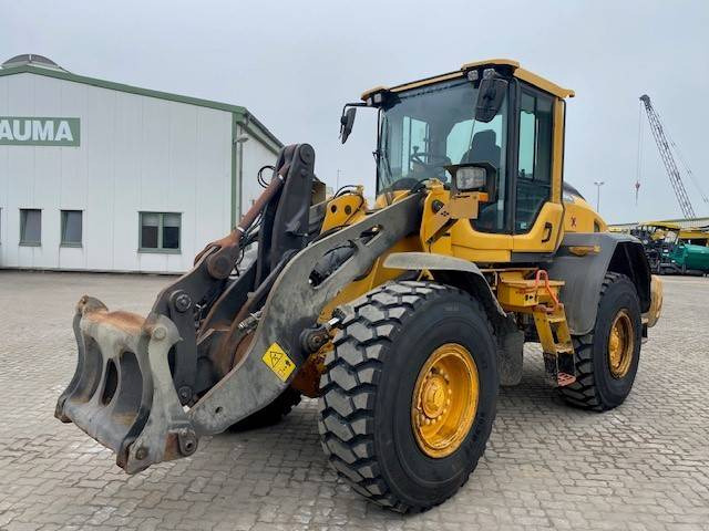 Volvo L 90 H MIETE / RENTAL (12005310) - Rataslaadur: pilt 1 Volvo L 90 H MIETE / RENTAL (12005310) - Rataslaadur: pilt 1