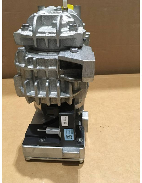 Volvo VOE 22425313 Luftpumpe COMBUSTION AIR BLOWER - Mootor - Ehitusmasinad: pilt 4 Volvo VOE 22425313 Luftpumpe COMBUSTION AIR BLOWER - Mootor - Ehitusmasinad: pilt 4