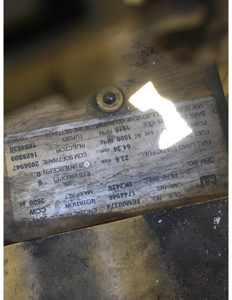 Caterpillar 3512 8EM GENERATOR 1500 KVA USED - Generaatorikomplekt: pilt 5 Caterpillar 3512 8EM GENERATOR 1500 KVA USED - Generaatorikomplekt: pilt 5