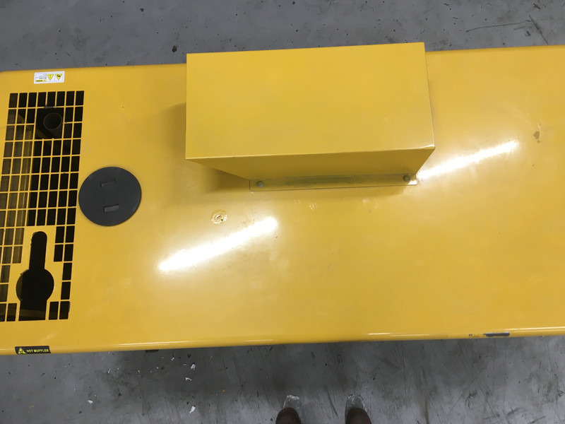 Uus Generaatorikomplekt Deutz BF4L2011 GENERATOR 40KVA NEW: pilt 7