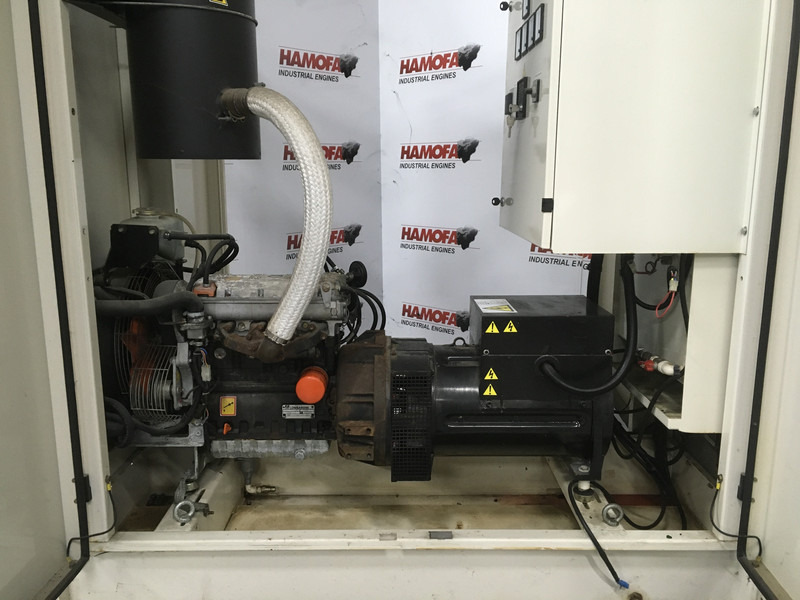 Lombardini LDW1204/B2 GENERATOR 16 KVA USED - Generaatorikomplekt: pilt 1 Lombardini LDW1204/B2 GENERATOR 16 KVA USED - Generaatorikomplekt: pilt 1
