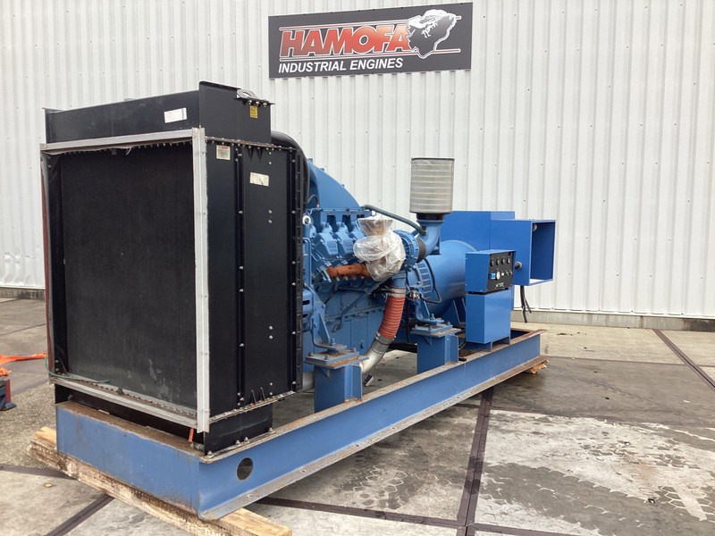 MTU 12V2000 GENERATOR 937KVA USED - Generaatorikomplekt: pilt 2 MTU 12V2000 GENERATOR 937KVA USED - Generaatorikomplekt: pilt 2
