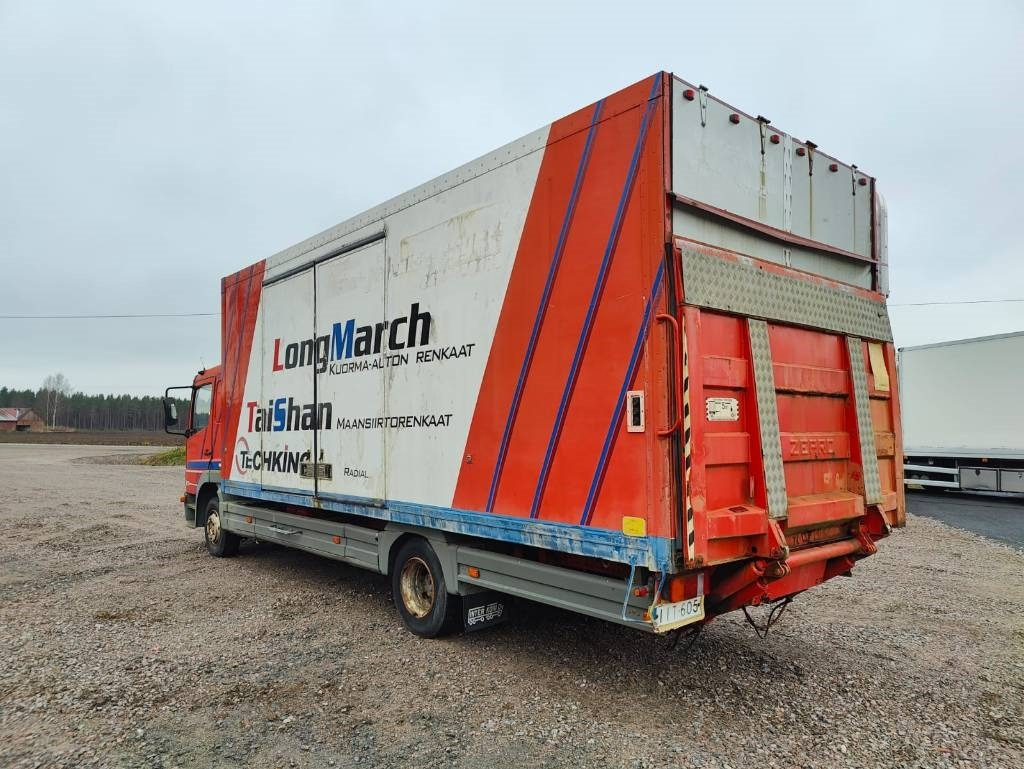 Mercedes-Benz Atego 1023 - Kasti veoauto: pilt 3 Mercedes-Benz Atego 1023 - Kasti veoauto: pilt 3