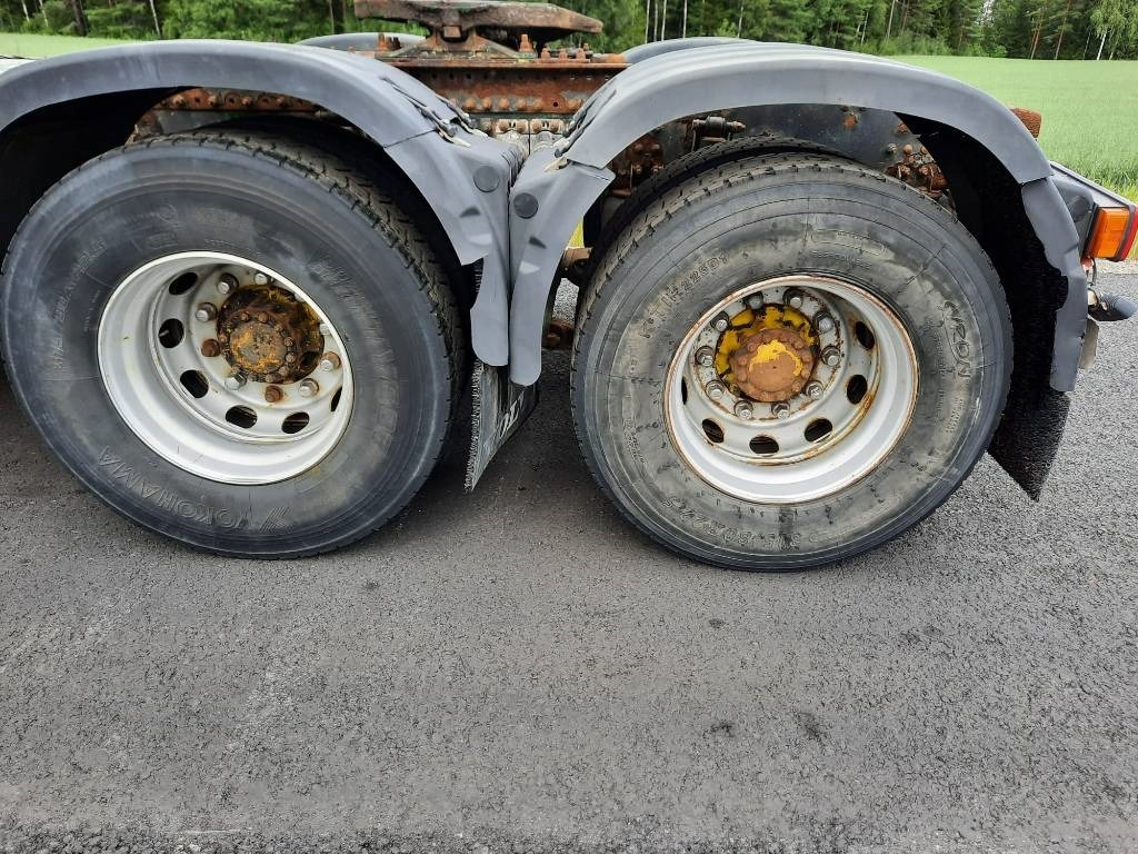 Volvo FH12 460 - Sadulveok: pilt 5 Volvo FH12 460 - Sadulveok: pilt 5