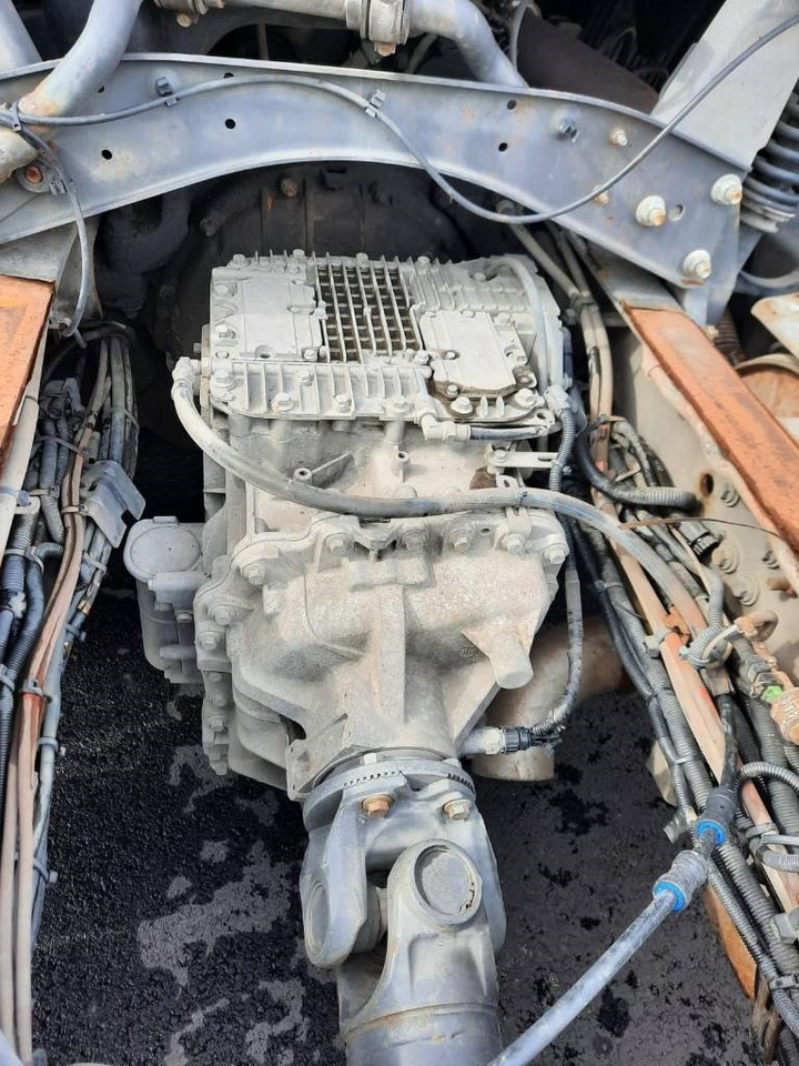 Volvo FH13 - Kabiinišassiiga veoauto: pilt 5 Volvo FH13 - Kabiinišassiiga veoauto: pilt 5