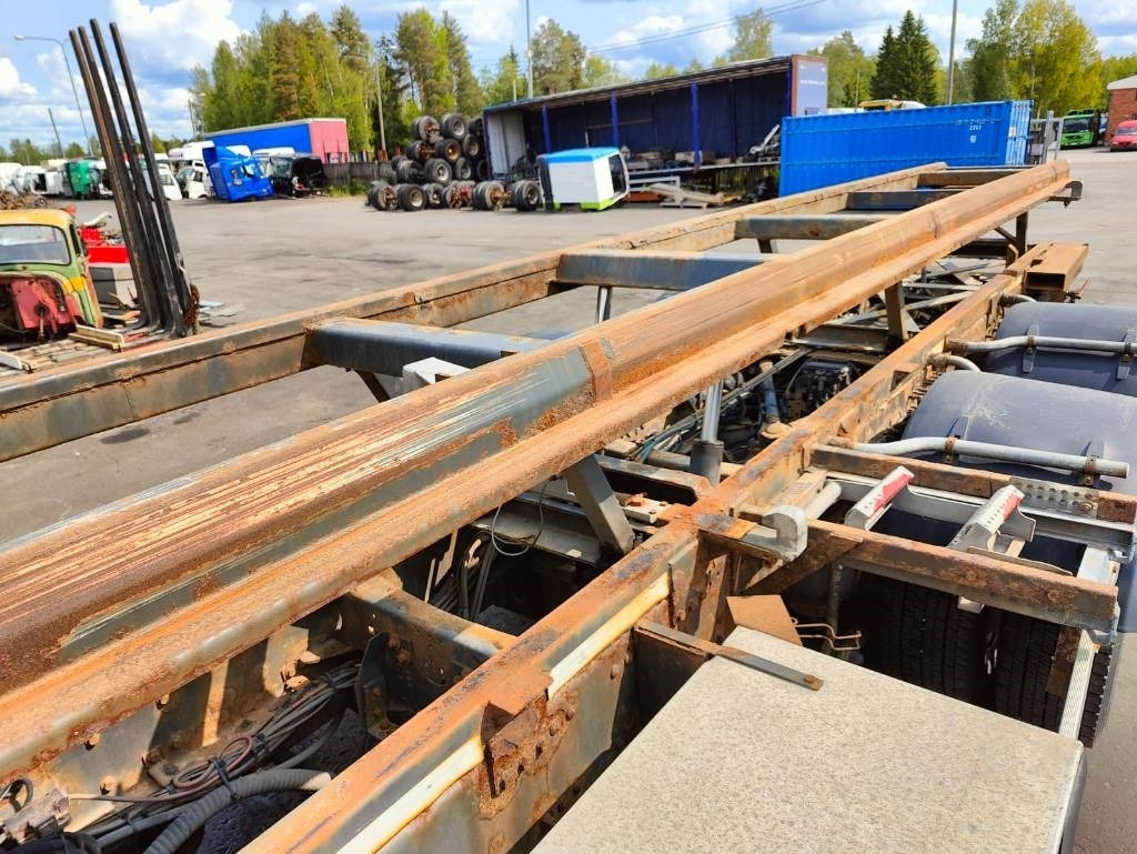 Volvo FM 13 - Konteinerveduk/ Tõstukiga veoauto: pilt 5 Volvo FM 13 - Konteinerveduk/ Tõstukiga veoauto: pilt 5
