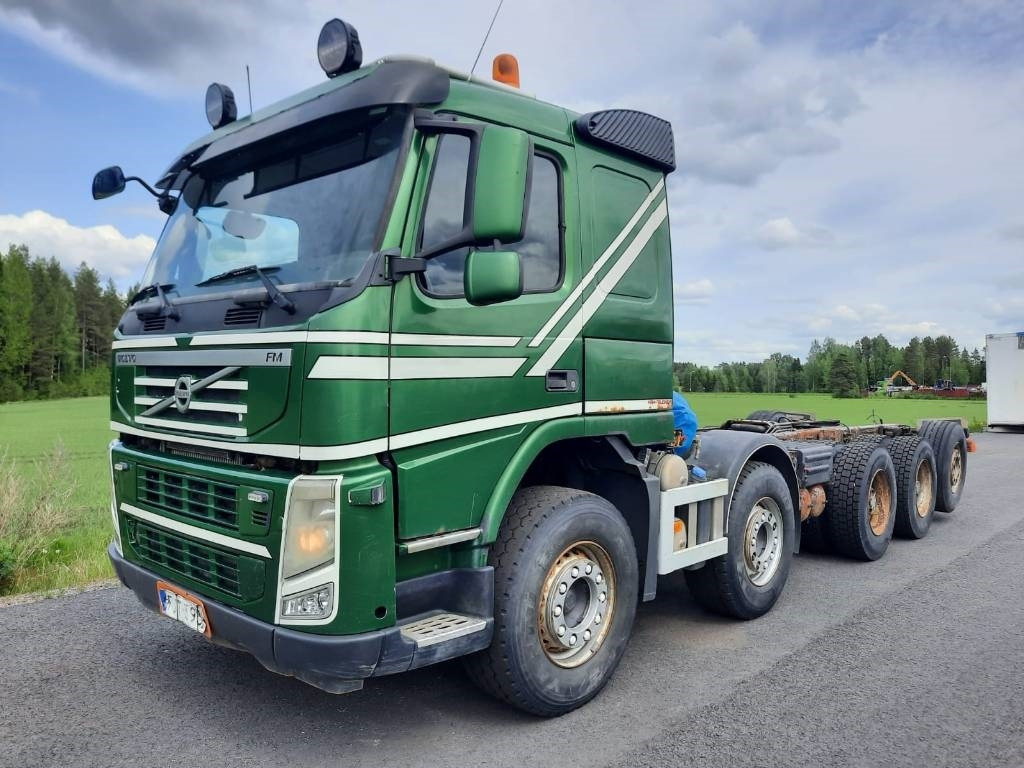 Volvo FM 13 - Kabiinišassiiga veoauto: pilt 1 Volvo FM 13 - Kabiinišassiiga veoauto: pilt 1