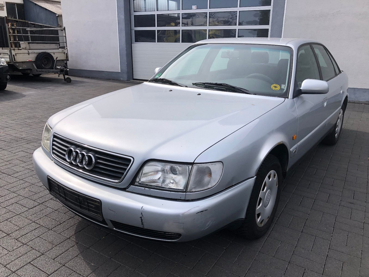 Audi A6 C4 1.8 Auto - Sedaan: pilt 1 Audi A6 C4 1.8 Auto - Sedaan: pilt 1