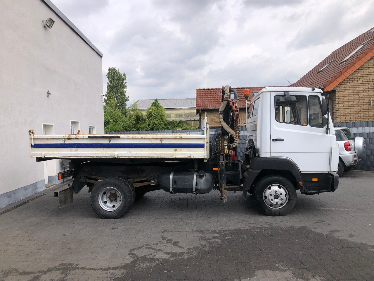 Mercedes-Benz 814 EcoPower, Kran - Tarbesõiduk kallur: pilt 4 Mercedes-Benz 814 EcoPower, Kran - Tarbesõiduk kallur: pilt 4