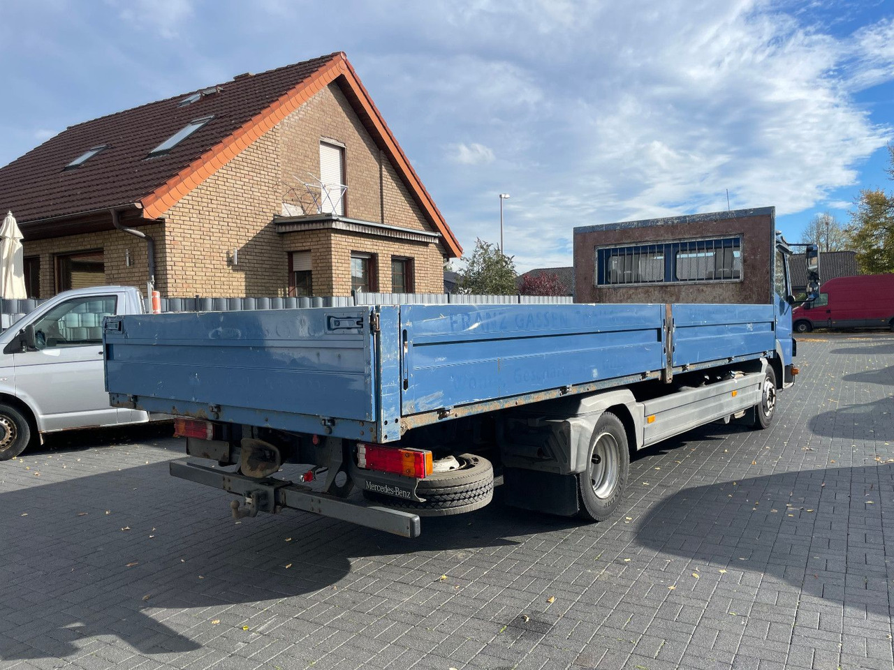 Mercedes-Benz Atego 818 Pritsche Euro 5 - Madelauto: pilt 4 Mercedes-Benz Atego 818 Pritsche Euro 5 - Madelauto: pilt 4