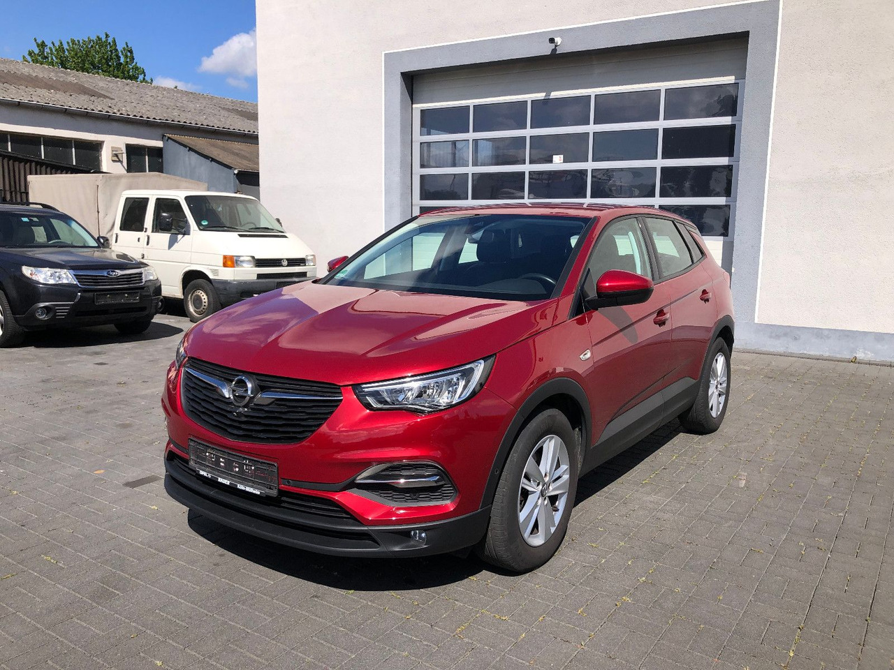 Opel Grandland (X) 1.5 D Automatik Business Edition - Maastur: pilt 1 Opel Grandland (X) 1.5 D Automatik Business Edition - Maastur: pilt 1