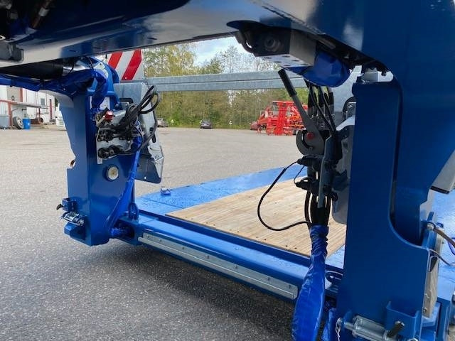 Faymonville Max Trailer, Max510, 2-aks, pendeli - Madal platvormpoolhaagis: pilt 4 Faymonville Max Trailer, Max510, 2-aks, pendeli - Madal platvormpoolhaagis: pilt 4