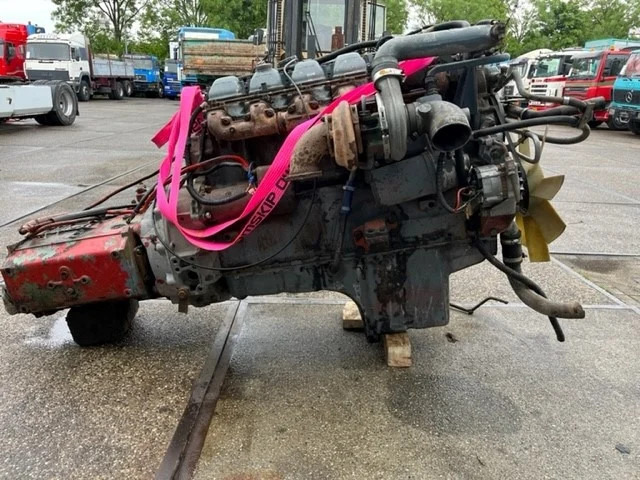 MAN D2566-MF 6-CILINDER ENGINE WITH ZF GEARBOX - Mootor - Veoauto: pilt 1 MAN D2566-MF 6-CILINDER ENGINE WITH ZF GEARBOX - Mootor - Veoauto: pilt 1