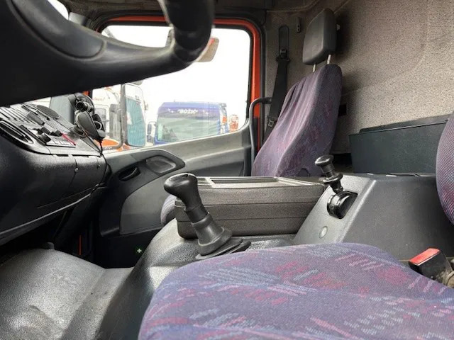 Kabiinišassiiga veoauto Mercedes-Benz Atego 823L DAY CAB (6-CILINDER) 4x2 CHASSIS (MANUAL GEARBOX / SPER DIFFERENTIAL / 6-CILINDER ENGINE): pilt 8